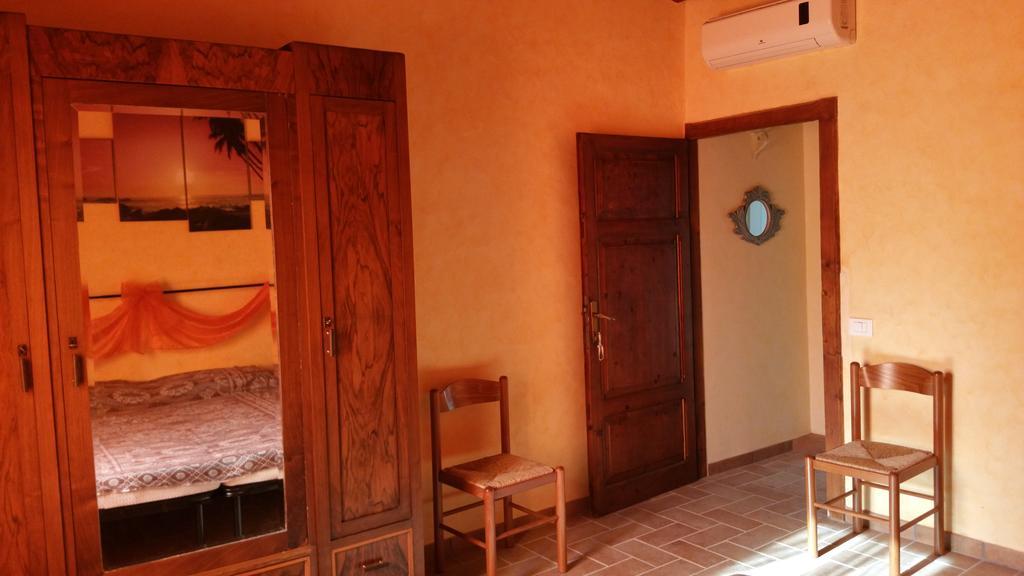 Dirindello House Trasimeno Magione Quarto foto